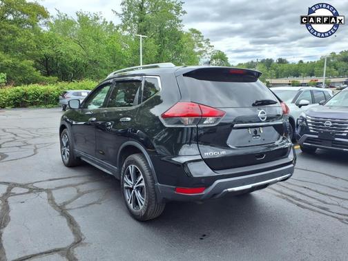 2020 Nissan Rogue SV