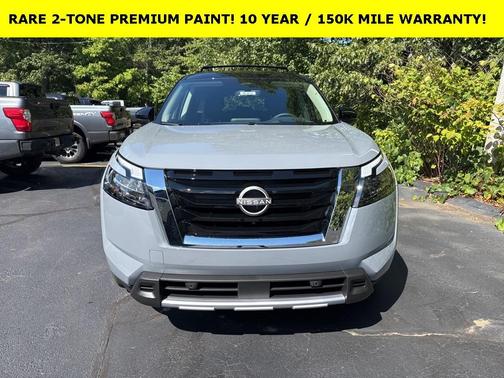 2025 Nissan Pathfinder Platinum