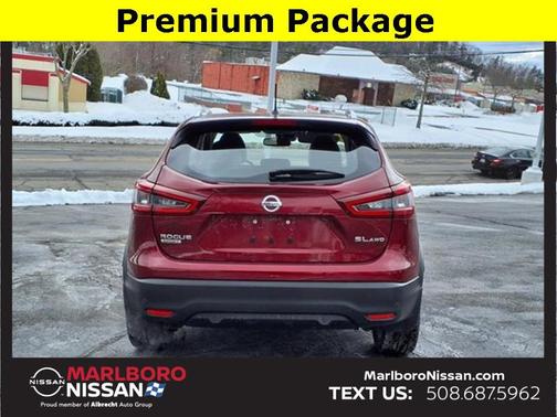 2022 Nissan Rogue Sport SL