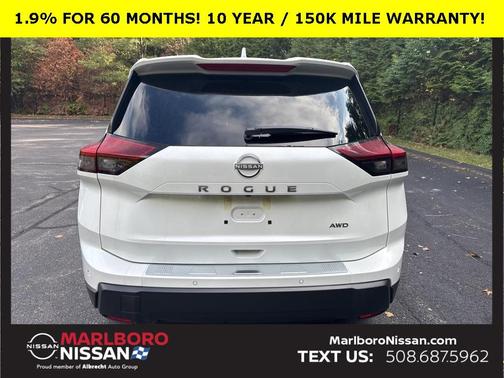 2026 Nissan Rogue SV