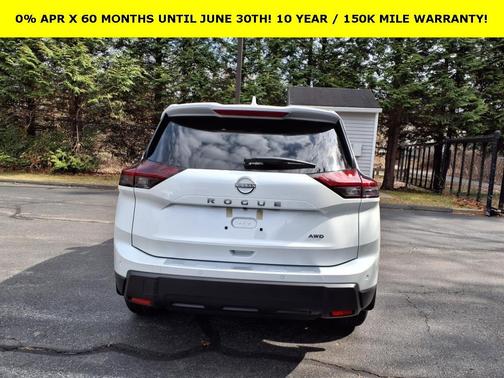 2025 Nissan Rogue SV
