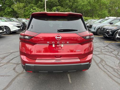 Scarlet Ember 2026 Nissan Rogue SV