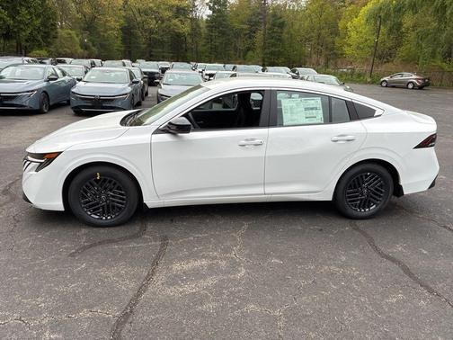 Cloud White 2026 Nissan Sentra SV