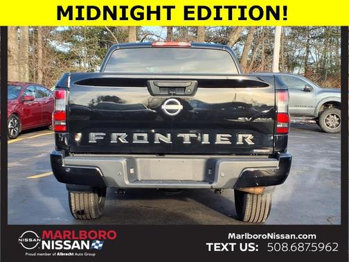 2023 Nissan Frontier SV