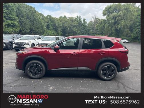 2025 Nissan Rogue SV