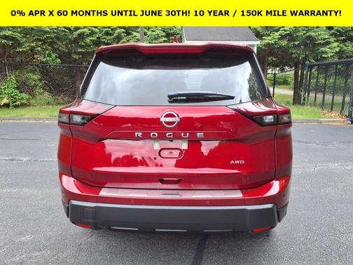 2025 Nissan Rogue SV