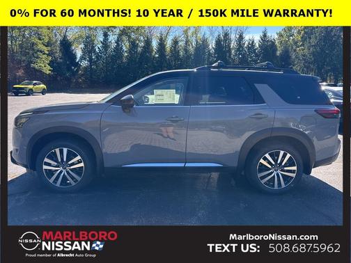 2025 Nissan Pathfinder Platinum