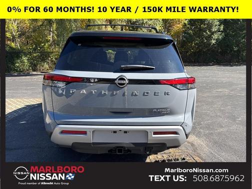 2025 Nissan Pathfinder Platinum