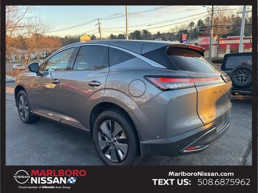 2025 Nissan Murano SL