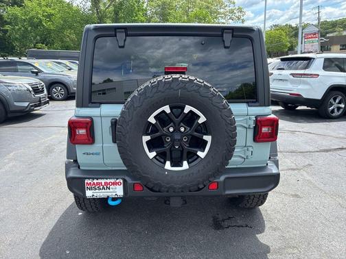 Earl Clearcoat 2024 Jeep Wrangler 4xe Rubicon