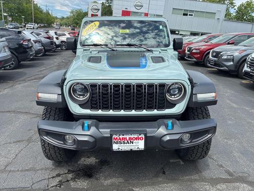 Earl Clearcoat 2024 Jeep Wrangler 4xe Rubicon