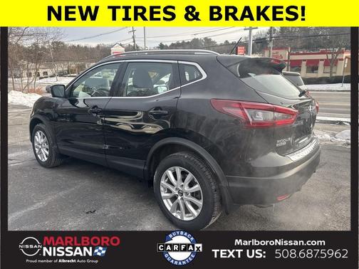 2022 Nissan Rogue Sport SV