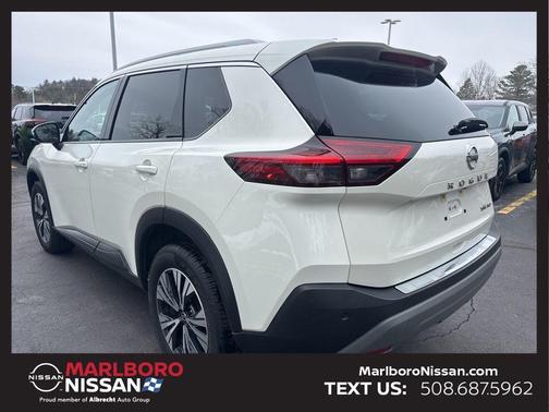 2021 Nissan Rogue SV