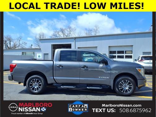 2024 Nissan Titan SV