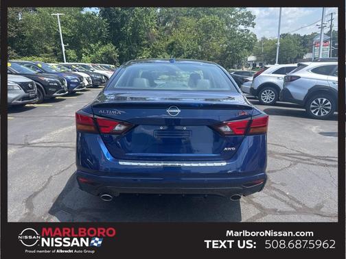 2023 Nissan Altima 2.5 SR