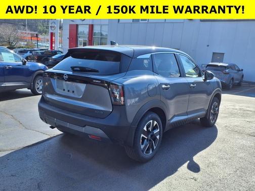 2025 Nissan Kicks SV