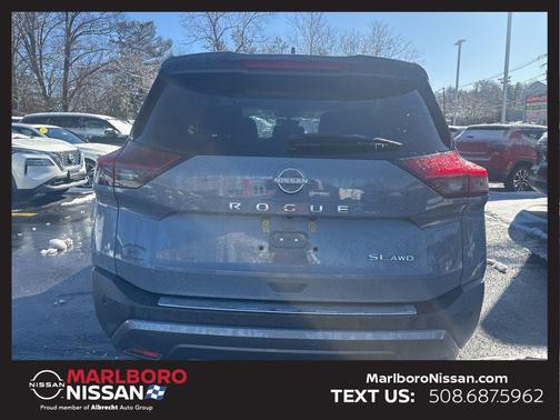 2022 Nissan Rogue SL