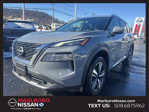 2022 Nissan Rogue SL