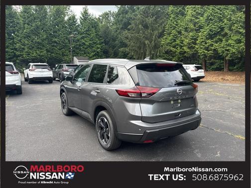 2025 Nissan Rogue SV