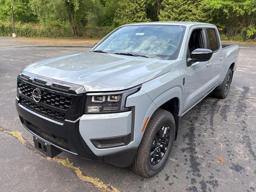 Boulder Gray Metallic 2026 Nissan Frontier SV
