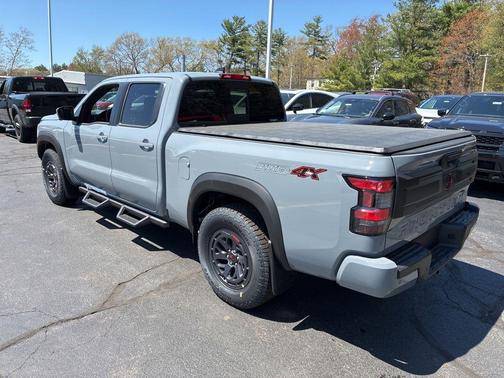 Boulder Gray Metallic 2026 Nissan Frontier PRO-4X