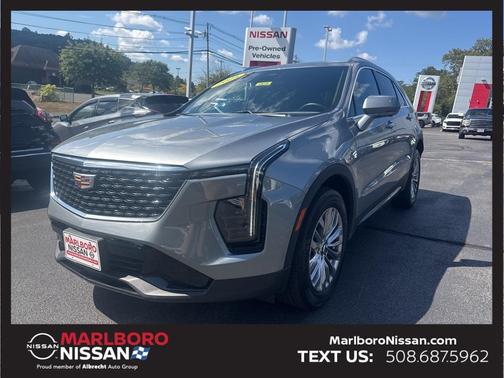 2025 Cadillac XT4 Premium Luxury