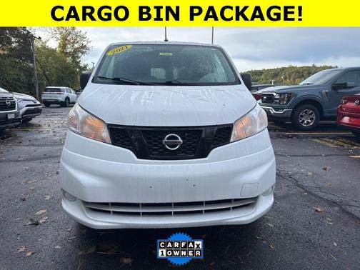 2021 Nissan NV200 S