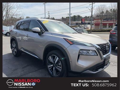 2023 Nissan Rogue SL