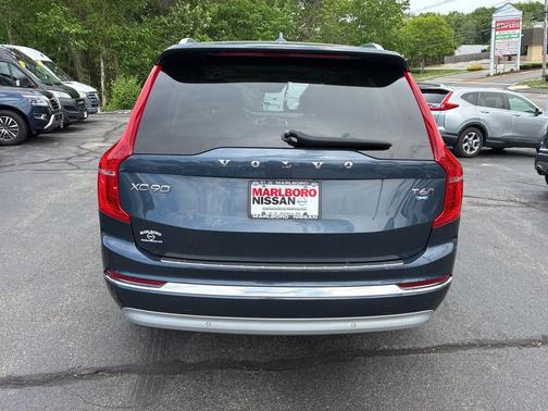 Denim Blue Metallic 2022 Volvo XC90 T6 Inscription 6 Passenger