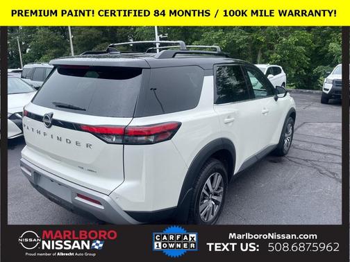 2022 Nissan Pathfinder SL