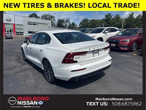 2021 Volvo S60 T5 Momentum