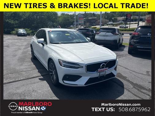2021 Volvo S60 T5 Momentum