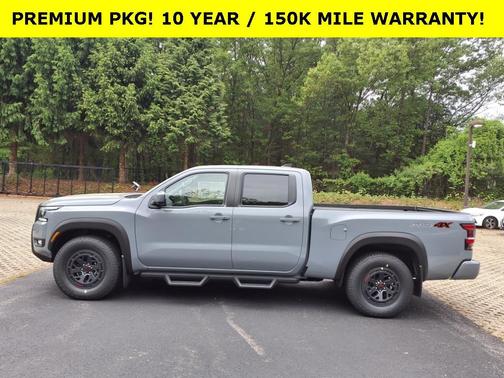 2025 Nissan Frontier PRO-4X