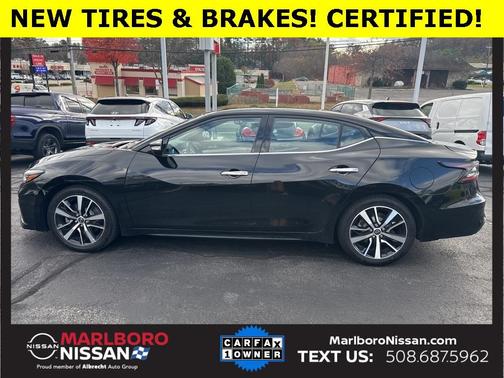 2023 Nissan Maxima SV