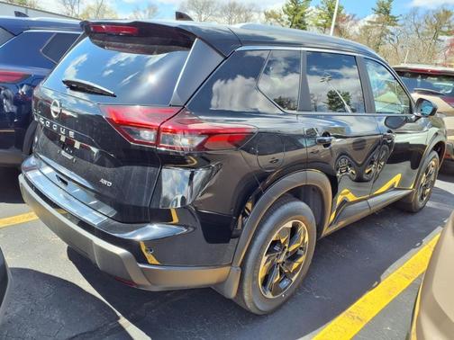 2025 Nissan Rogue SV