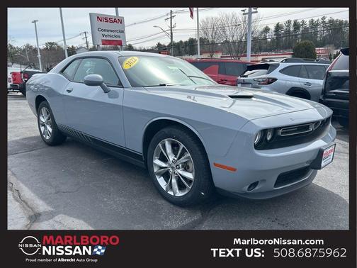 2022 Dodge Challenger SXT