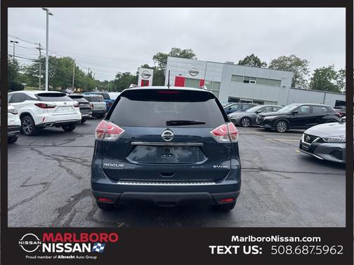2016 Nissan Rogue SV