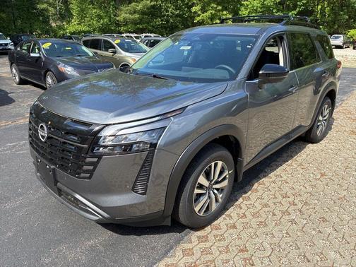 Gun Metallic 2026 Nissan Pathfinder SL