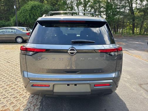 Gun Metallic 2026 Nissan Pathfinder SL