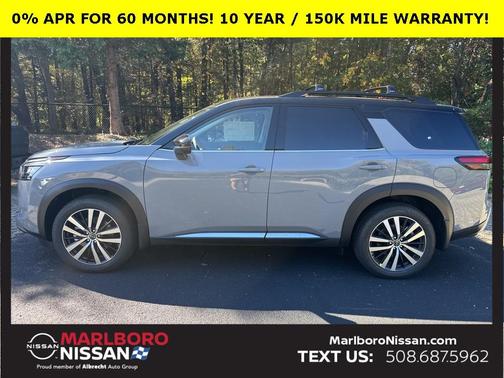 2025 Nissan Pathfinder Platinum