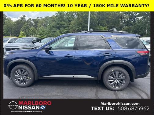 2025 Nissan Pathfinder SV