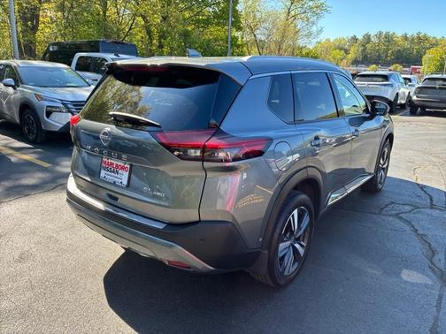 Gun Metallic 2023 Nissan Rogue SL
