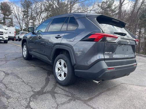 Magnetic Gray Metallic 2019 Toyota RAV4 XLE