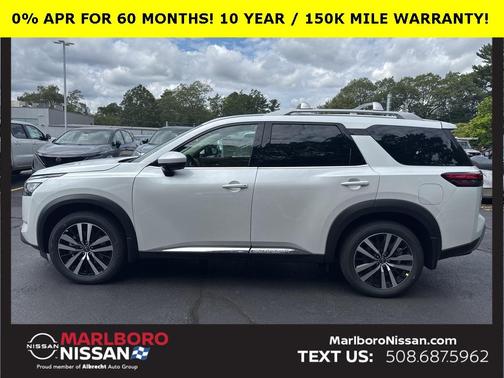 2025 Nissan Pathfinder Platinum