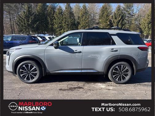 2026 Nissan Pathfinder Platinum