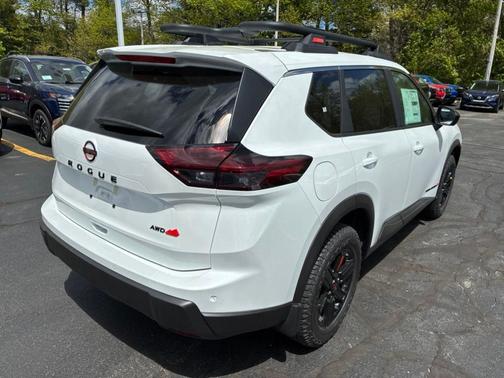 Everest White P 2026 Nissan Rogue Rock Creek