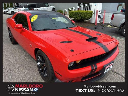 Go Mango! 2021 Dodge Challenger R/T Scat Pack
