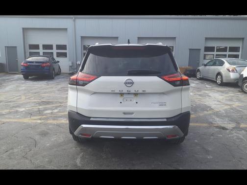 2022 Nissan Rogue Platinum