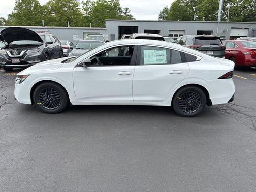 Cloud White 2026 Nissan Sentra SV