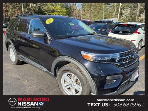 Black Metallic 2022 Ford Explorer XLT